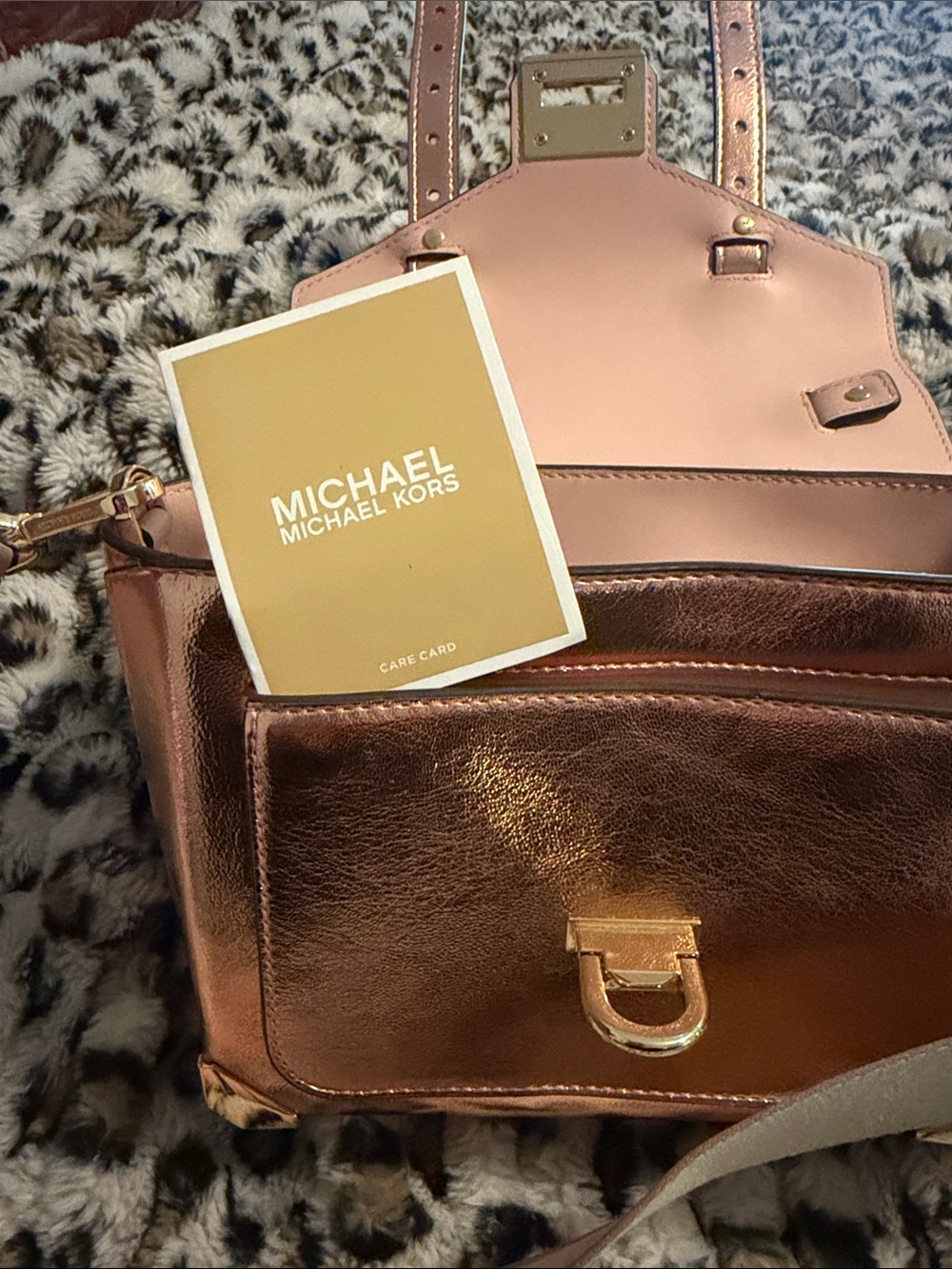 Michael Kors Metallic Rose Manhatten Satchel with Matching Card Case - Picture 10 of 15